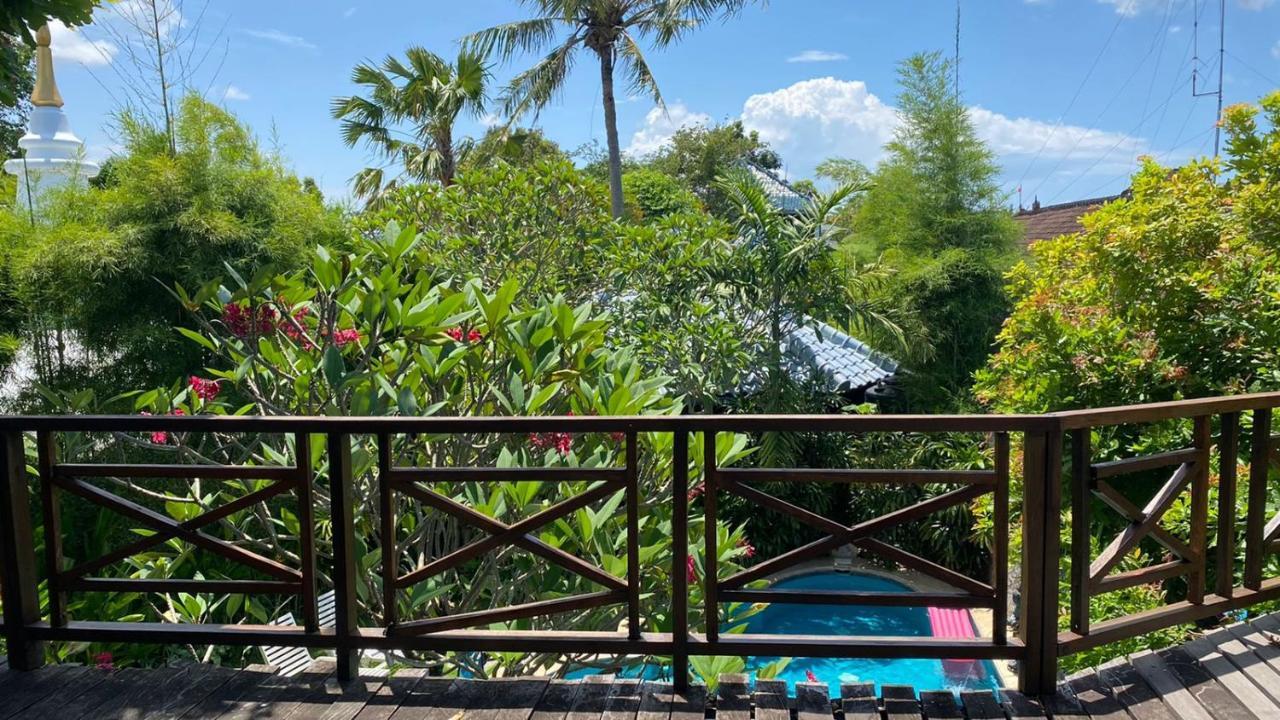 巴厘岛本别墅 塞米亚克 外观 照片
